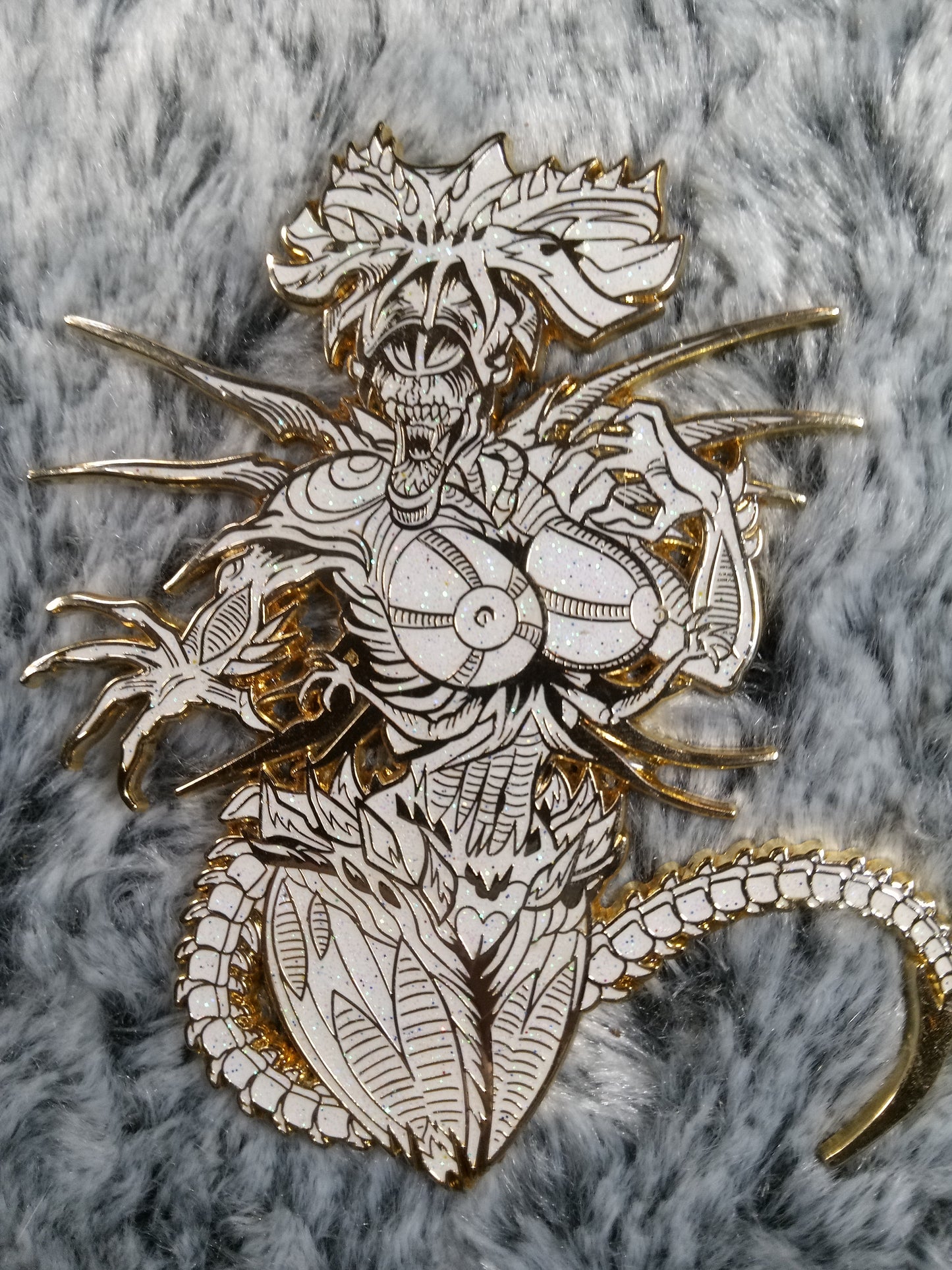 Xeno Queen v.2 Enamel Pin